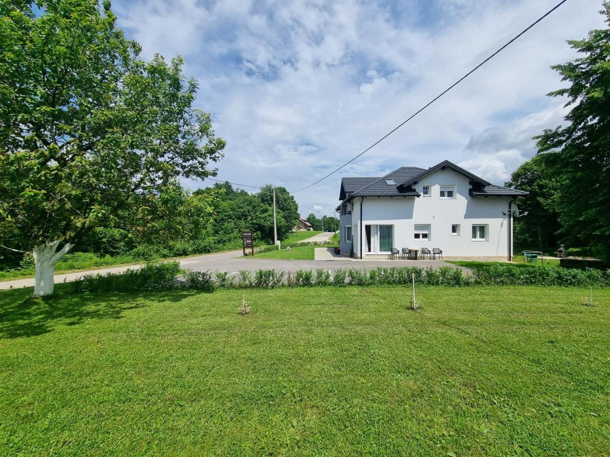 House Forest Queen Smoljanac Luaran gambar